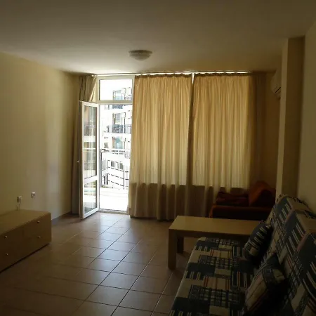 Apartment комплекс аквамарин Sunny Beach